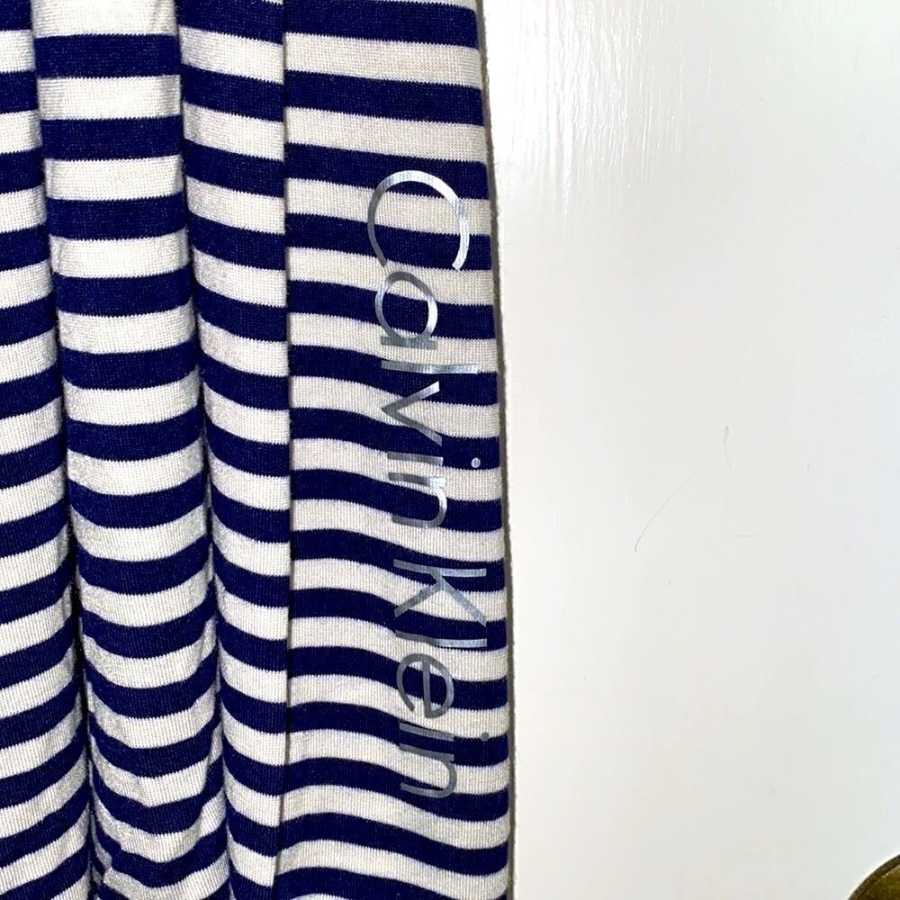 Calvin Klein navy & white stripe soft infinity